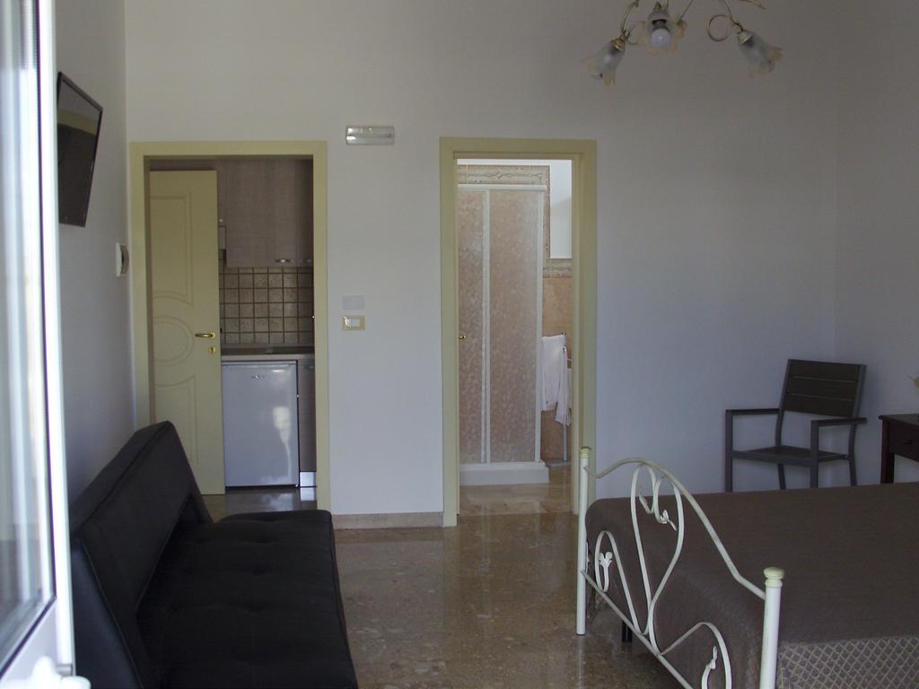 Don Nicola Residence Salve Room photo